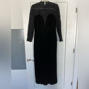 Cache long black velour and lace dress